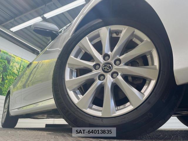 Toyota CAMRY 2017-10 8875924-13