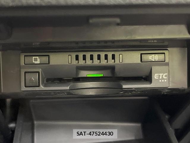 Toyota CAMRY 2019-03 8875925-7