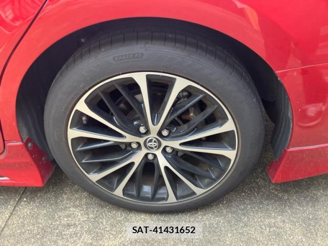 Toyota CAMRY 2018-11 8876010-3