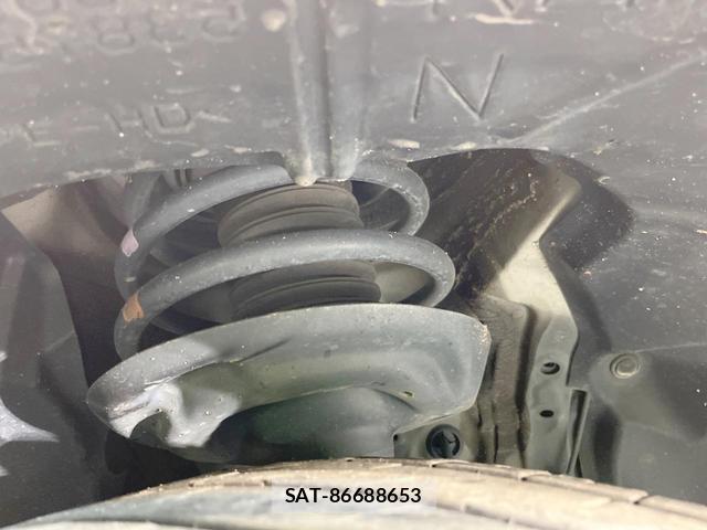 Toyota CAMRY 2017-11 8876592-19