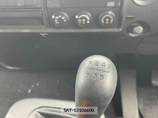 MITSUBISHI FUSO CANTER 2018-10 8876728-13