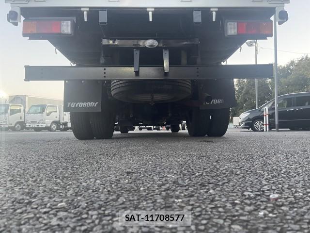 MITSUBISHI FUSO CANTER 2014-03 8876812-19