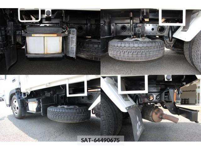 MITSUBISHI FUSO CANTER 2013-08 8876816-13