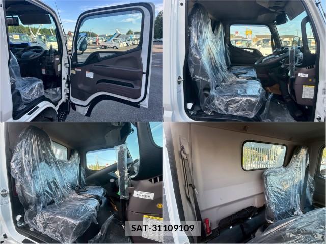 MITSUBISHI FUSO CANTER 2025-09 8876820-17