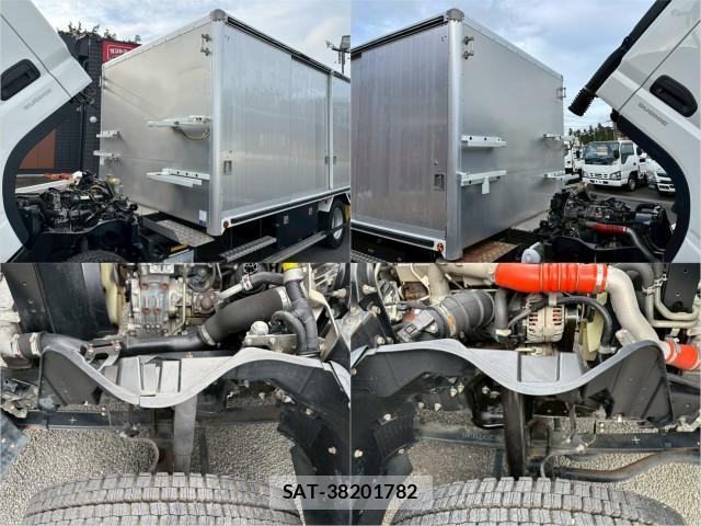 MITSUBISHI FUSO CANTER 2015-06 8876825-13