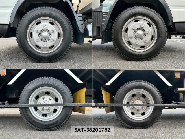 MITSUBISHI FUSO CANTER 2015-06 8876825-19
