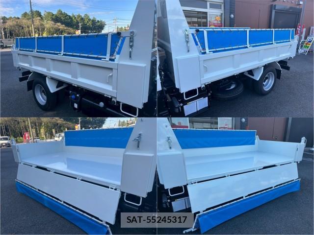 MITSUBISHI FUSO CANTER 2025-09 8876826-4