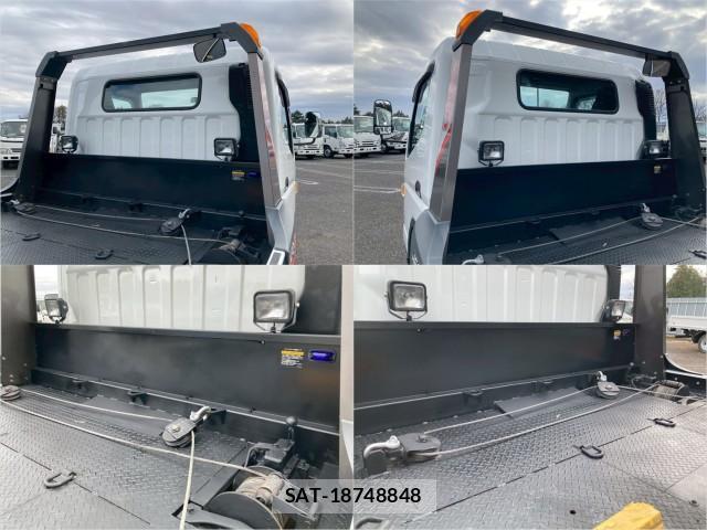 MITSUBISHI FUSO CANTER 2019-10 8876840-4