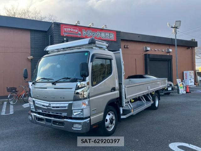 MITSUBISHI FUSO CANTER 2019-12 8876846-0