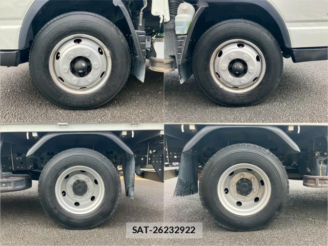 MITSUBISHI FUSO CANTER 2014-02 8876851-19