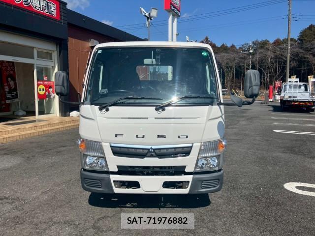 MITSUBISHI FUSO CANTER 2016-09 8876853-1
