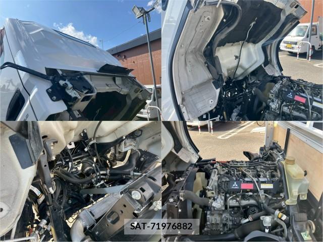 MITSUBISHI FUSO CANTER 2016-09 8876853-11