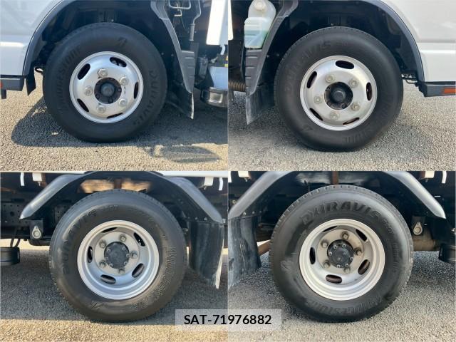 MITSUBISHI FUSO CANTER 2016-09 8876853-19