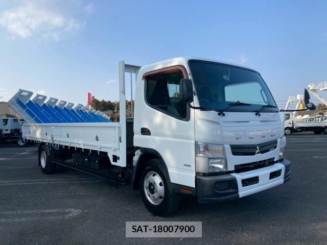 MITSUBISHI FUSO CANTER 2013-12 8876860-2