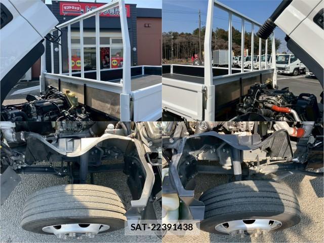 MITSUBISHI FUSO CANTER 2020-02 8876863-13