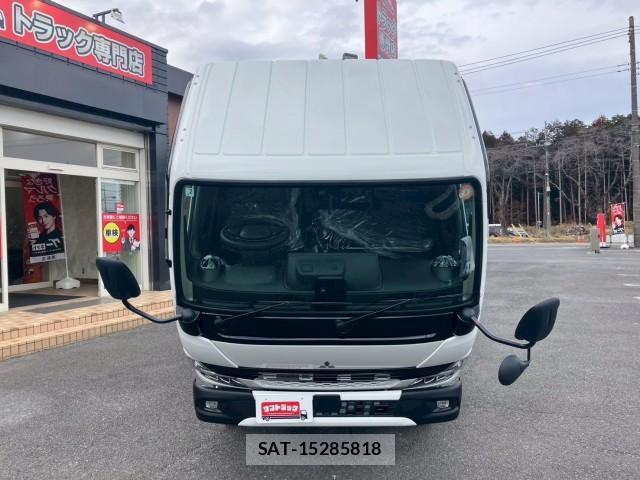 MITSUBISHI FUSO CANTER 2026-03 8876872-9