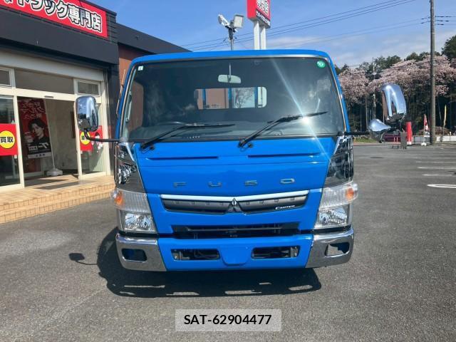 MITSUBISHI FUSO CANTER 2017-02 8876874-1