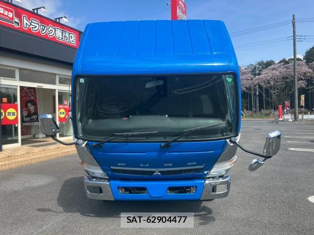 MITSUBISHI FUSO CANTER 2017-02 8876874-9