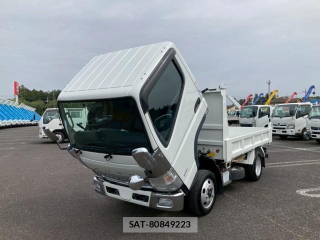 MITSUBISHI FUSO CANTER 2019-08 8876880-8