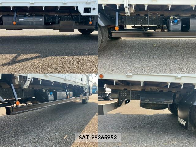MITSUBISHI FUSO CANTER 2013-12 8876884-15