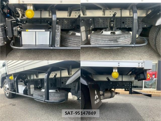 MITSUBISHI FUSO CANTER 2020-11 8876896-14