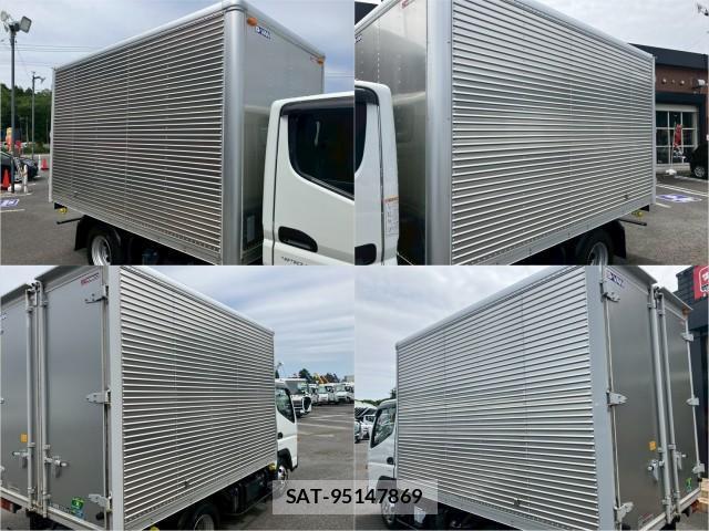 MITSUBISHI FUSO CANTER 2020-11 8876896-4