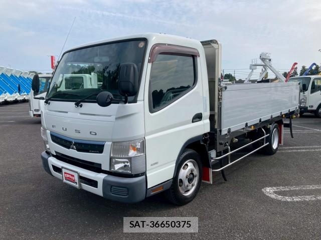 MITSUBISHI FUSO CANTER 2016-12 8876899-0