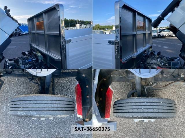 MITSUBISHI FUSO CANTER 2016-12 8876899-13