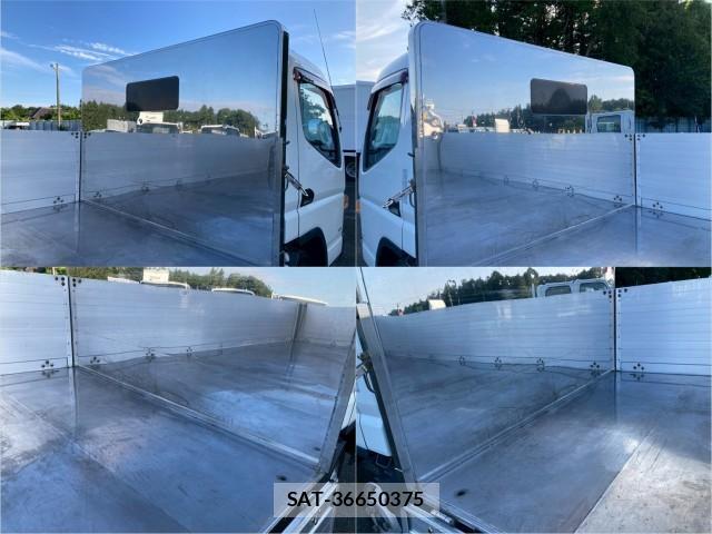 MITSUBISHI FUSO CANTER 2016-12 8876899-5