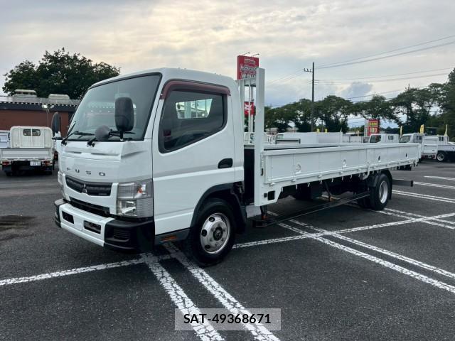 MITSUBISHI FUSO CANTER 2013-12 8876904-0