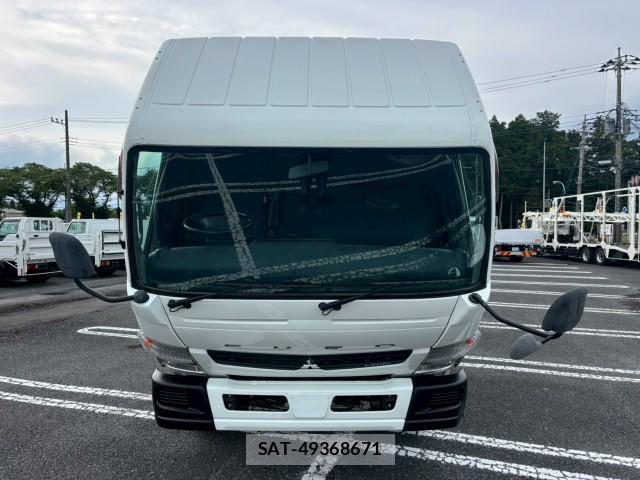 MITSUBISHI FUSO CANTER 2013-12 8876904-9