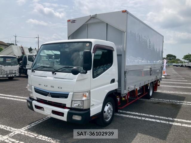 MITSUBISHI FUSO CANTER 2019-01 8876914-0