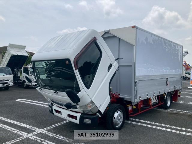 MITSUBISHI FUSO CANTER 2019-01 8876914-8