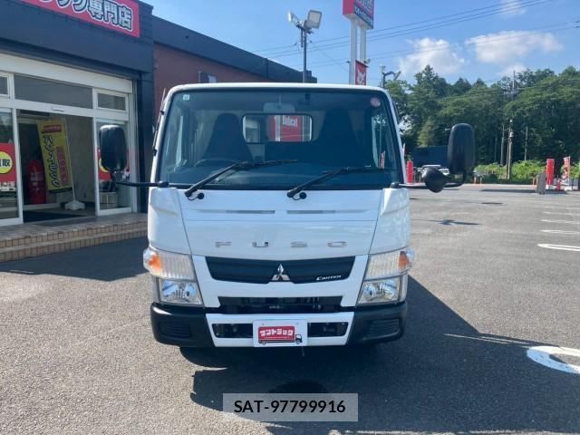 MITSUBISHI FUSO CANTER 2015-09 8876922-1
