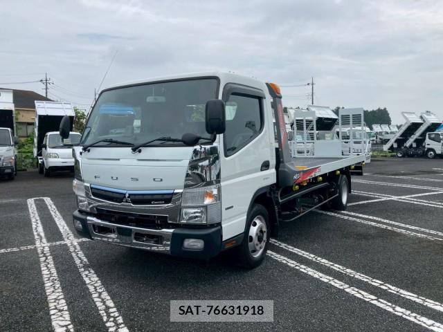 MITSUBISHI FUSO CANTER 2021-03 8876923-0