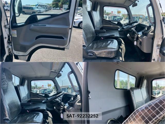 MITSUBISHI FUSO CANTER 2016-09 8876930-17