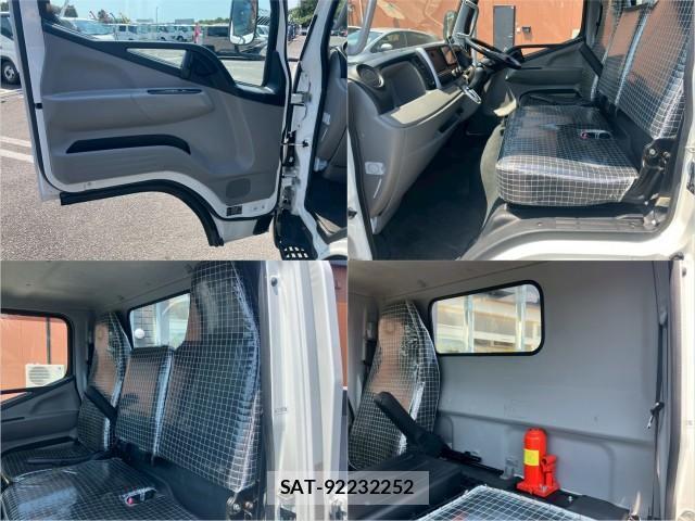 MITSUBISHI FUSO CANTER 2016-09 8876930-18