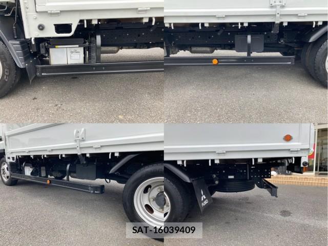 MITSUBISHI FUSO CANTER 2020-03 8876975-14