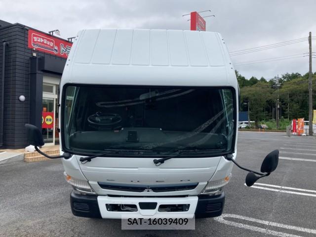MITSUBISHI FUSO CANTER 2020-03 8876975-9