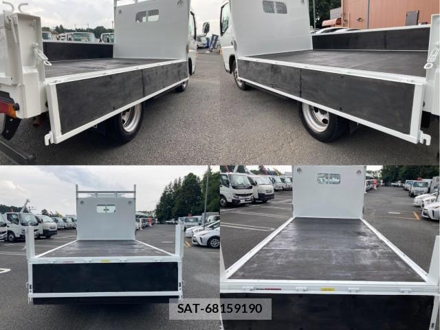 MITSUBISHI FUSO CANTER 2020-05 8876976-7