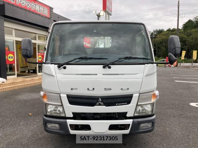 MITSUBISHI FUSO CANTER 2015-12 8876977-1