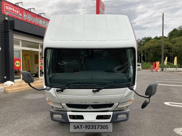 MITSUBISHI FUSO CANTER 2015-12 8876977-9