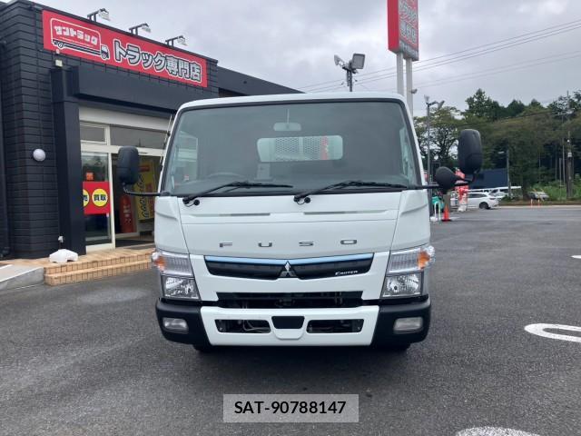 MITSUBISHI FUSO CANTER 2020-02 8876981-1