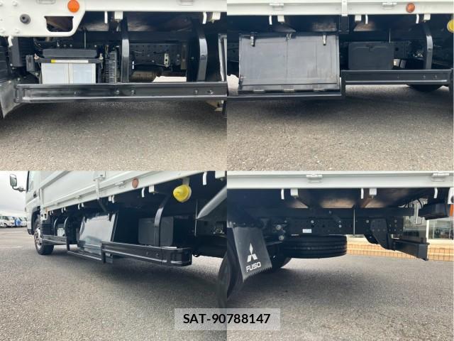 MITSUBISHI FUSO CANTER 2020-02 8876981-14