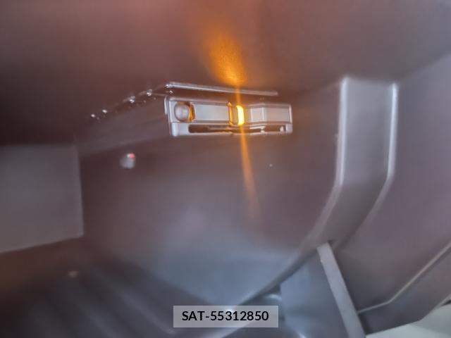 Renault CAPTUR 2023-02 8877268-14