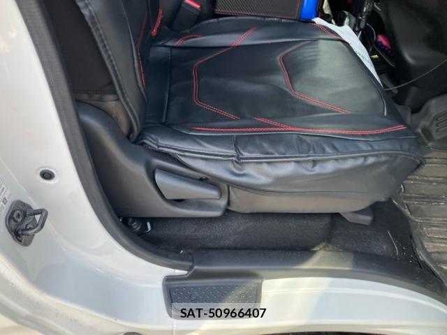 Nissan Caravan 2022-06 8877395-19