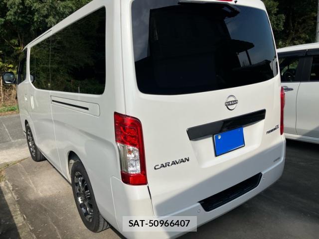Nissan Caravan 2022-06 8877395-5