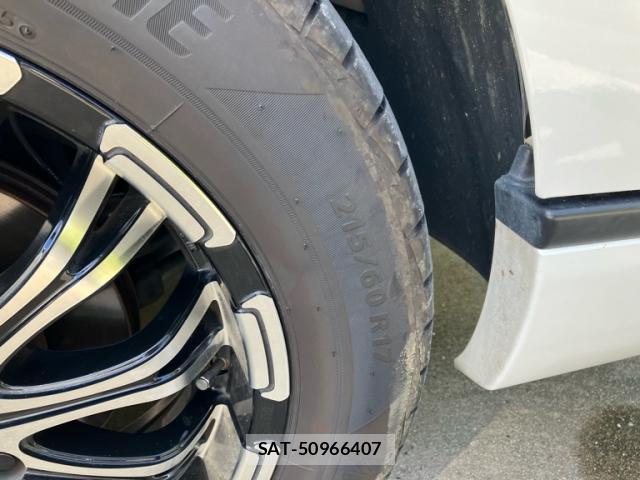 Nissan Caravan 2022-06 8877395-6