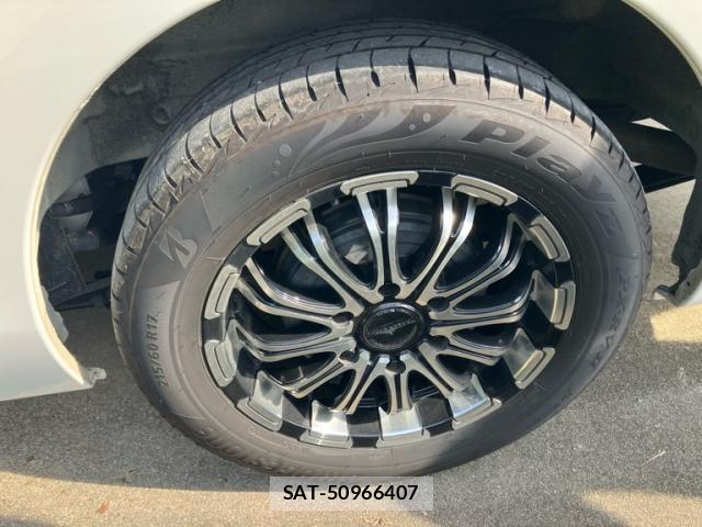 Nissan Caravan 2022-06 8877395-9
