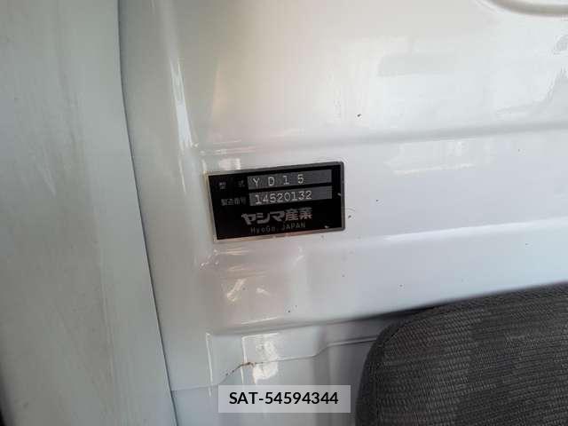 Suzuki CARRY TRUCK 2010-11 8877029-8